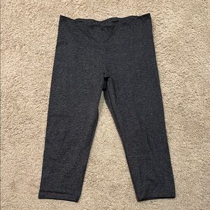 Old Navy Crop Dark Gray Leggings